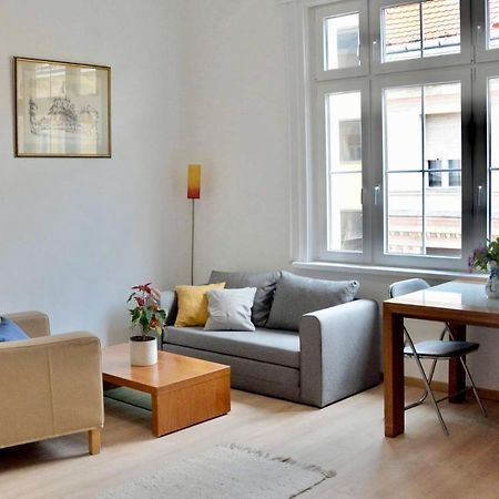 Nick'S Apartment-Spacious, Central And Quiet, By Margit Bridge Budapest Luaran gambar
