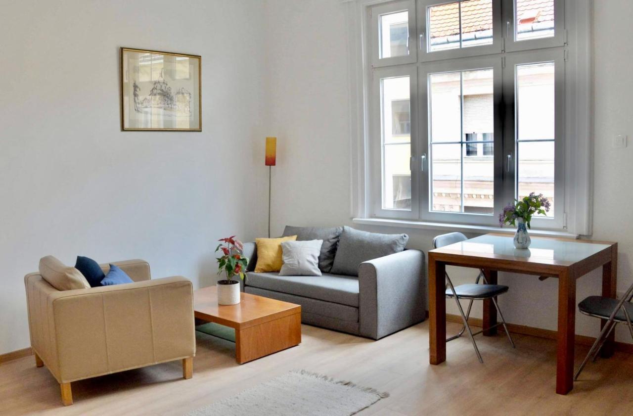 Nick'S Apartment-Spacious, Central And Quiet, By Margit Bridge Budapest Luaran gambar